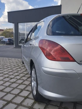 Peugeot 308 Лек, снимка 3