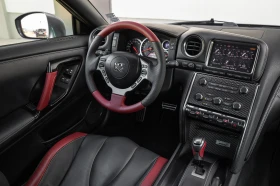 Nissan Gt-r R35 BLACK EDITION - 75000 € / 146687.25 лв. - 44727229 13