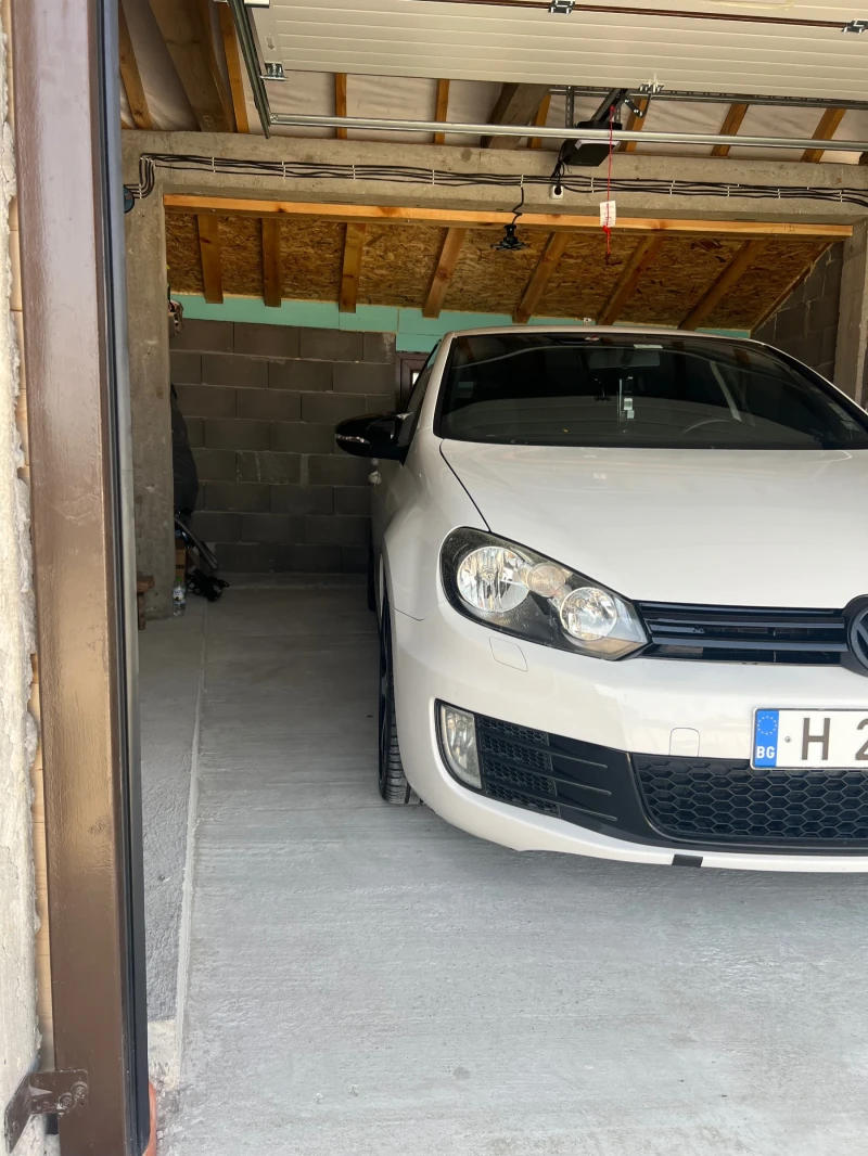 VW Golf GTi, снимка 4 - Автомобили и джипове - 43416786