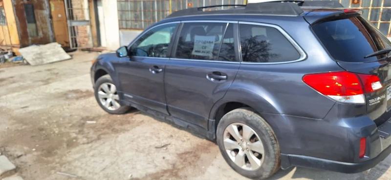 Subaru Outback, снимка 2 - Автомобили и джипове - 49320740