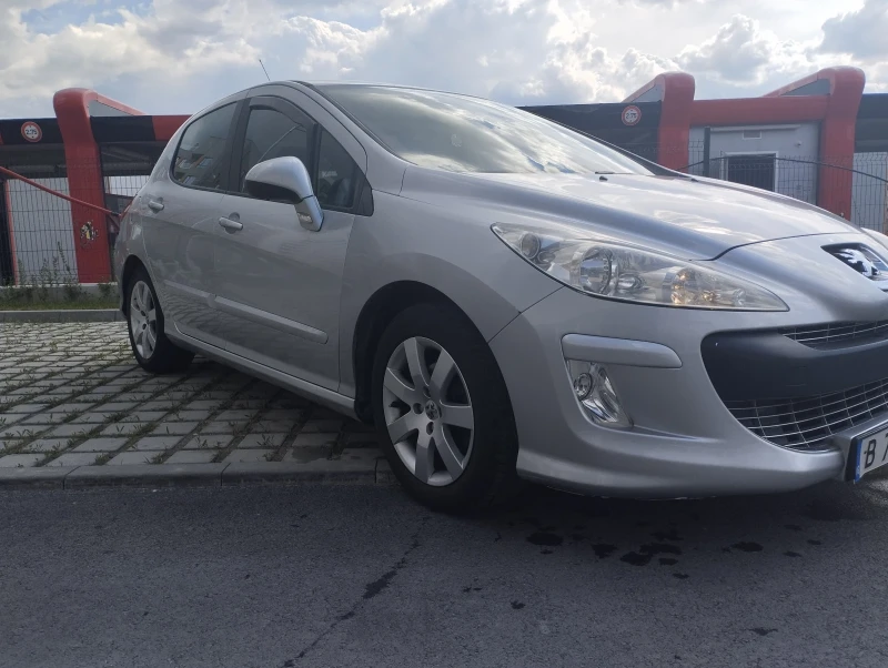 Peugeot 308 Лек, снимка 13 - Автомобили и джипове - 49361905