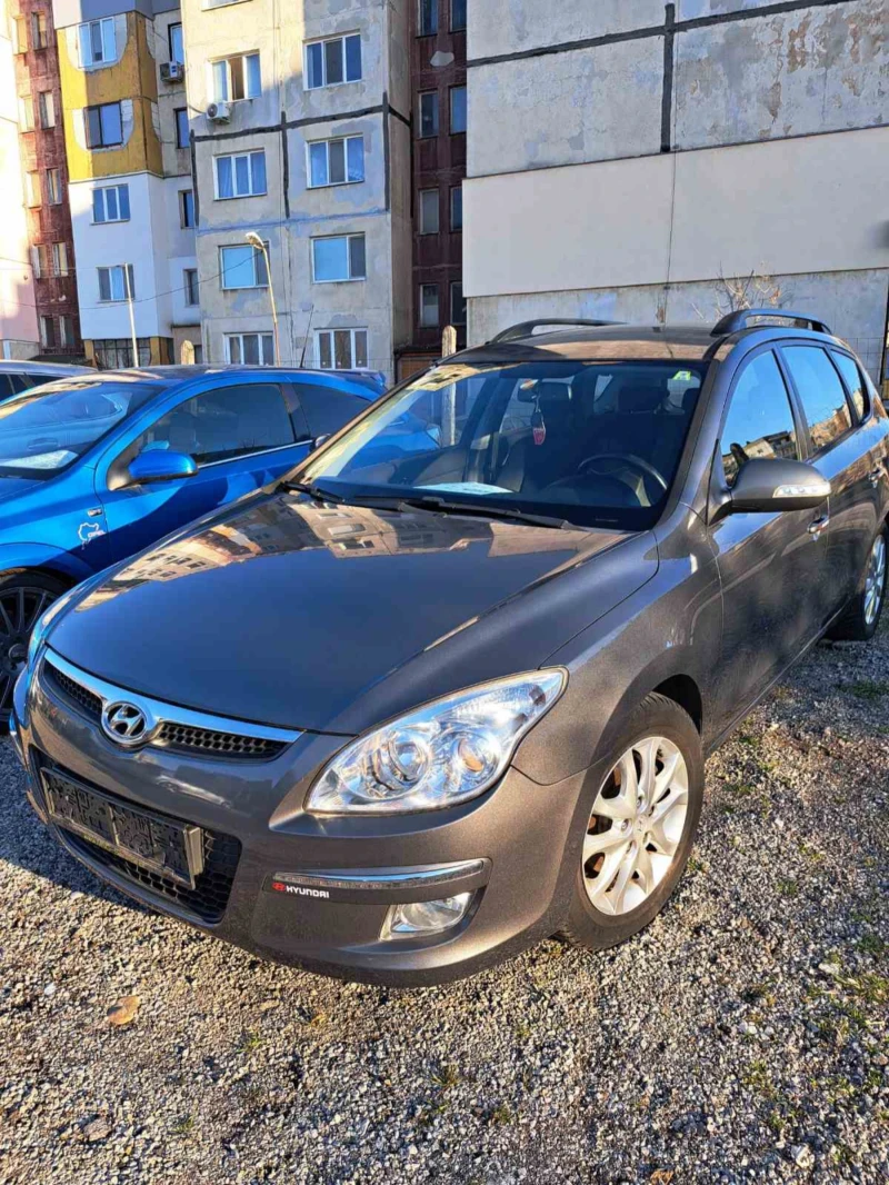 Hyundai I30 1.6 CRDI, снимка 9 - Автомобили и джипове - 49364382