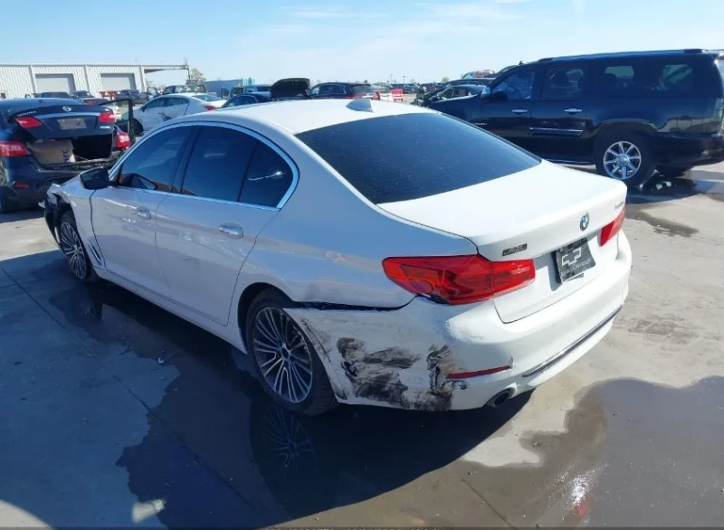 BMW 530, снимка 3 - Автомобили и джипове - 49392178