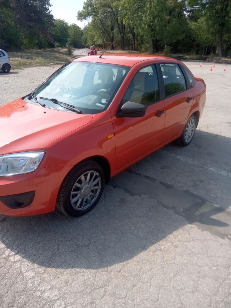 Lada Granta Газ нова от България 75000 км., снимка 2 - Автомобили и джипове - 51791676