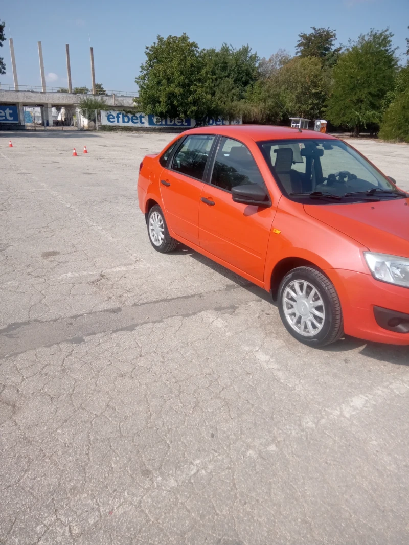 Lada Granta Газ нова от България 75000 км., снимка 5 - Автомобили и джипове - 51791676