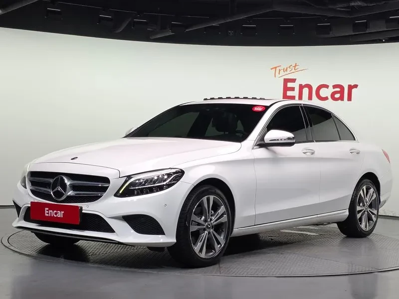 Mercedes-Benz C 220 - САМО 30% АВАНС
