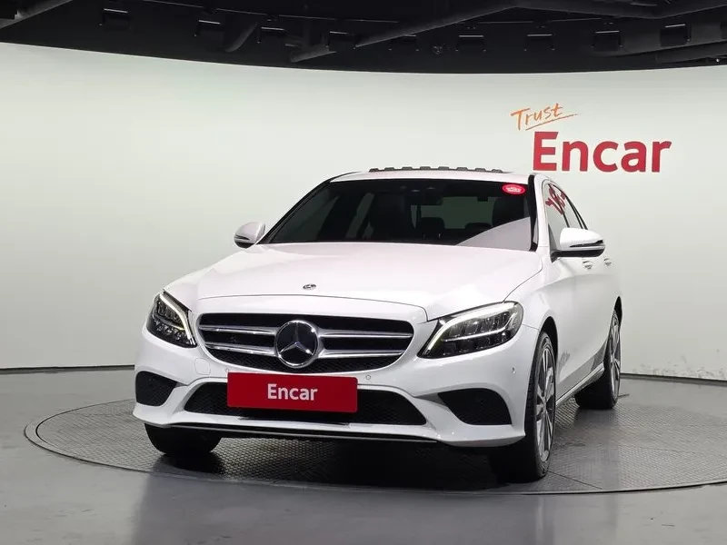 Mercedes-Benz C 220 - САМО 30% АВАНС, снимка 3 - Автомобили и джипове - 55405756