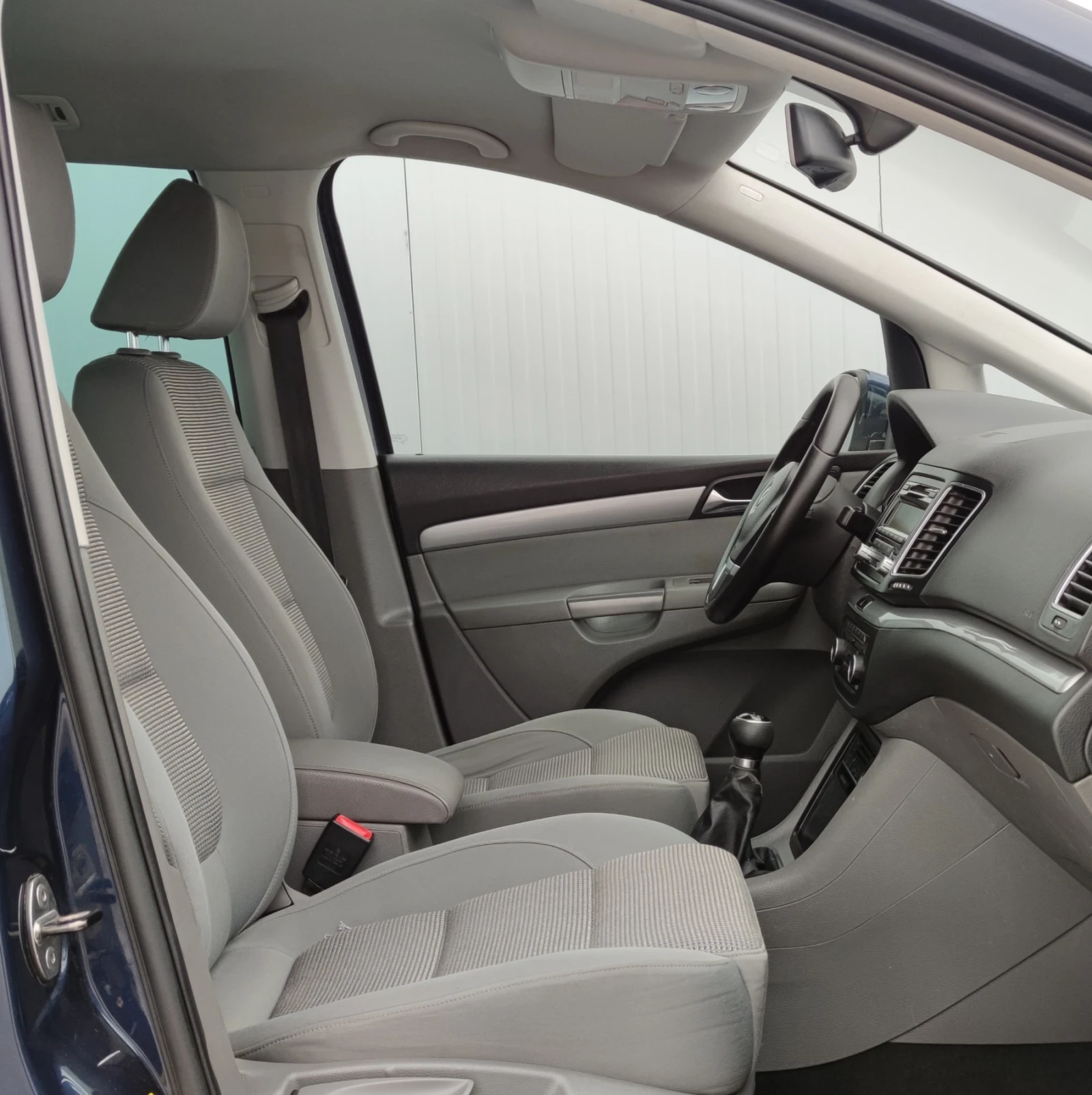 VW Sharan 2.0TDI* 140к.с*  | Mobile.bg — изображение 12