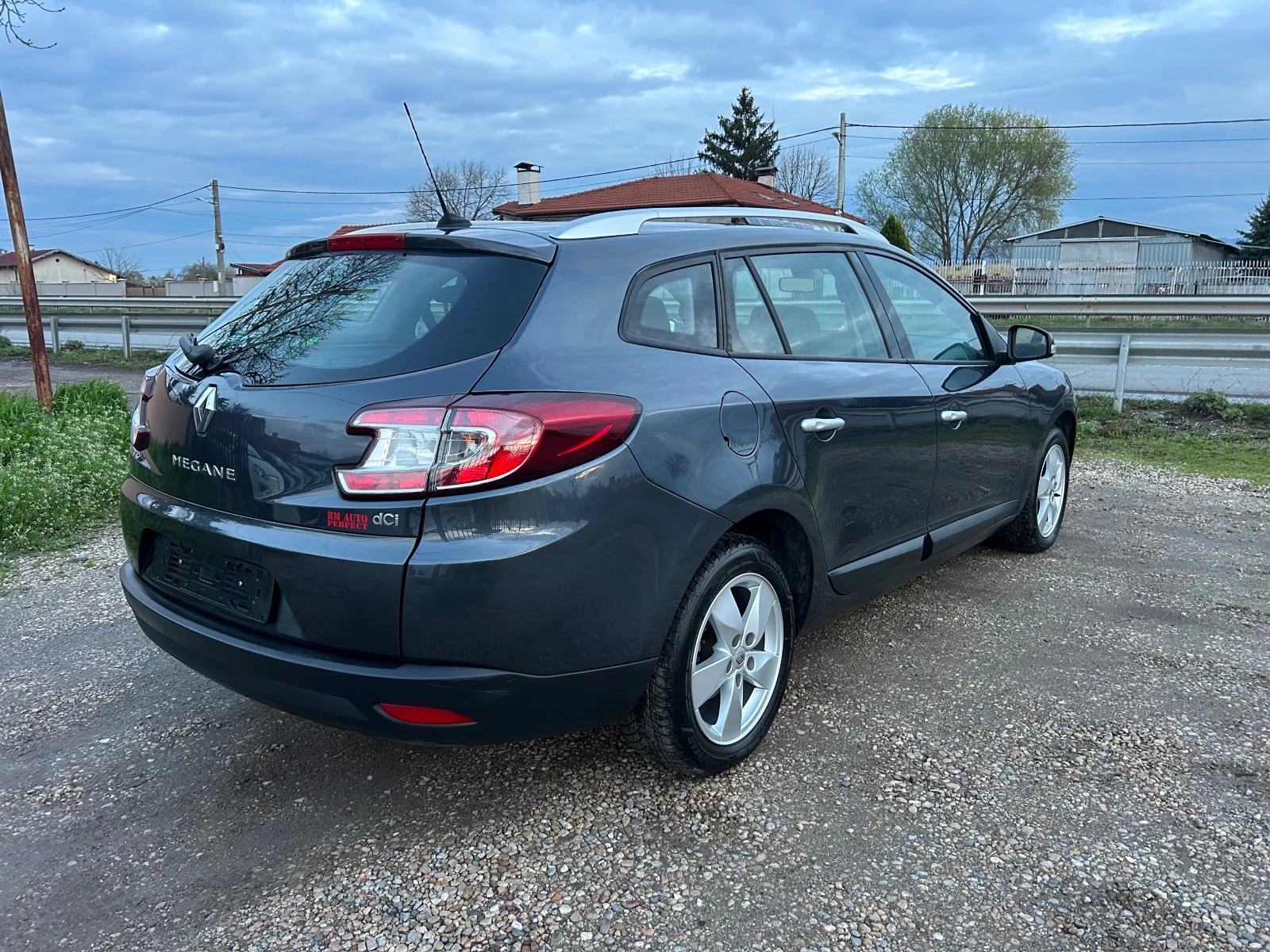 Renault Megane 1.5 DCI  - изображение 7