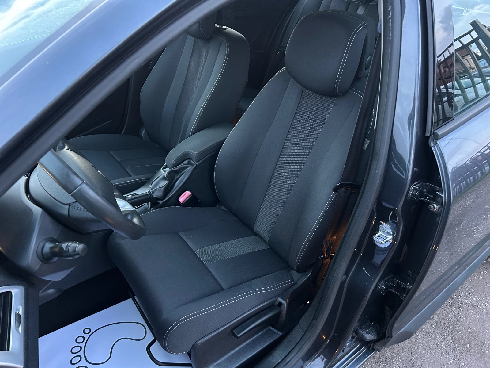 Renault Megane 1.5 DCI  - изображение 9