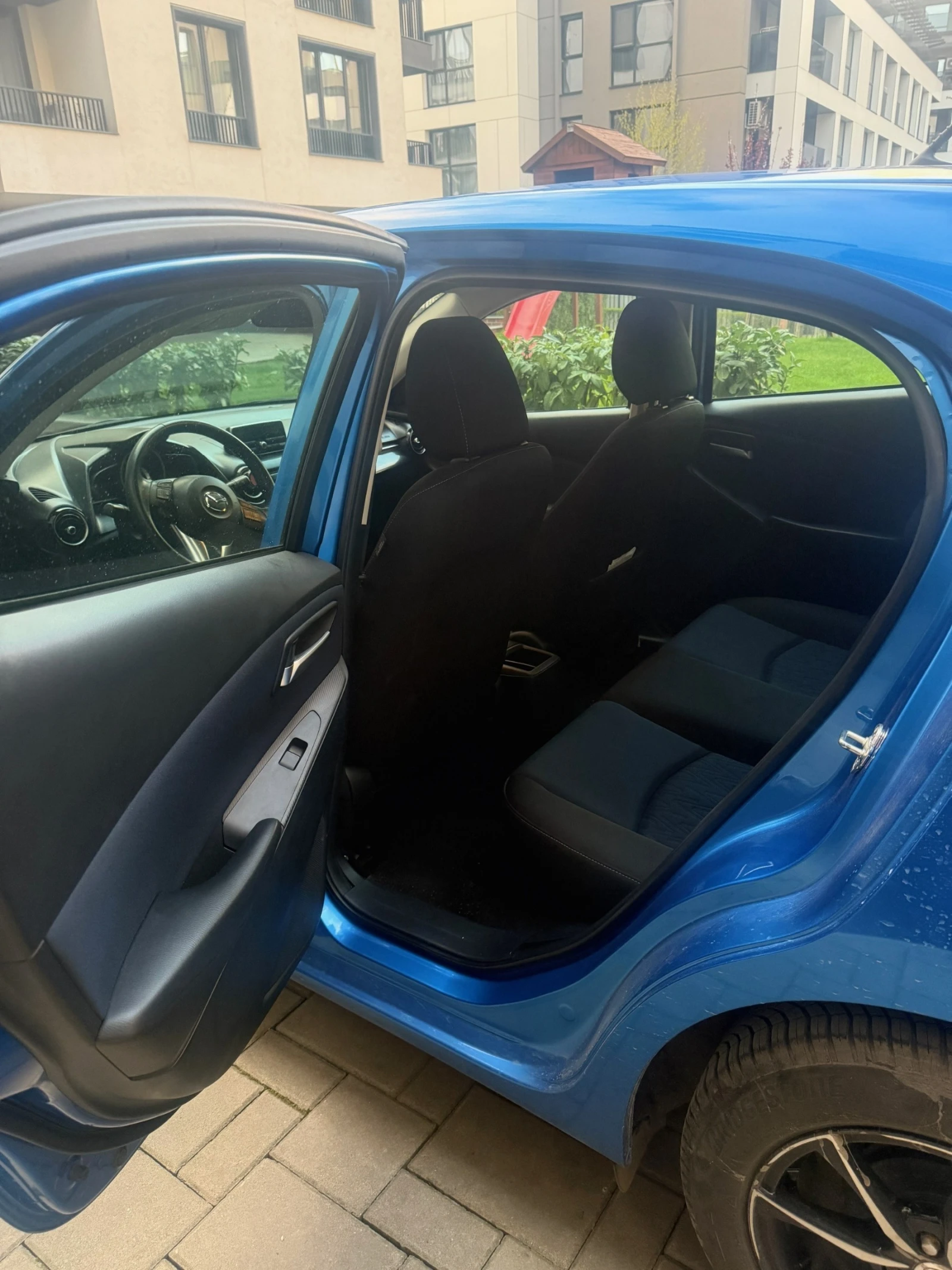 Mazda 2 1.5 - 75к.с. - изображение 5