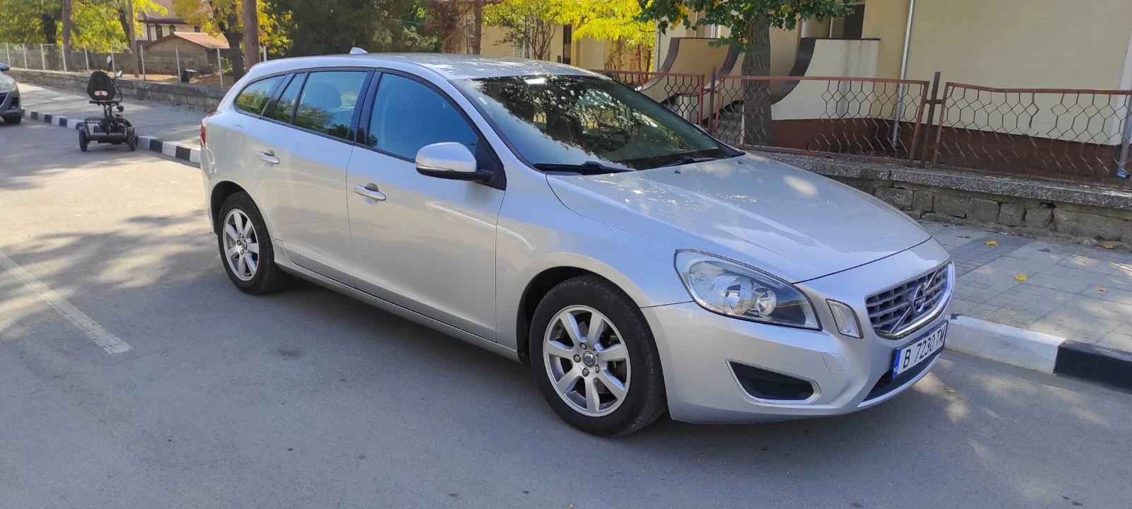 Volvo V60  - изображение 4