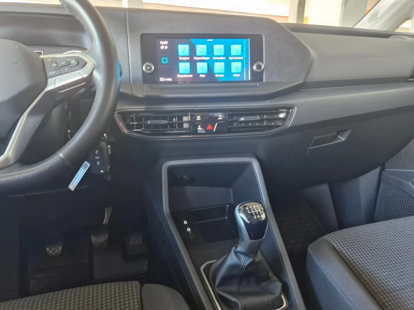 VW Caddy TDI 5 места | Mobile.bg — изображение 7