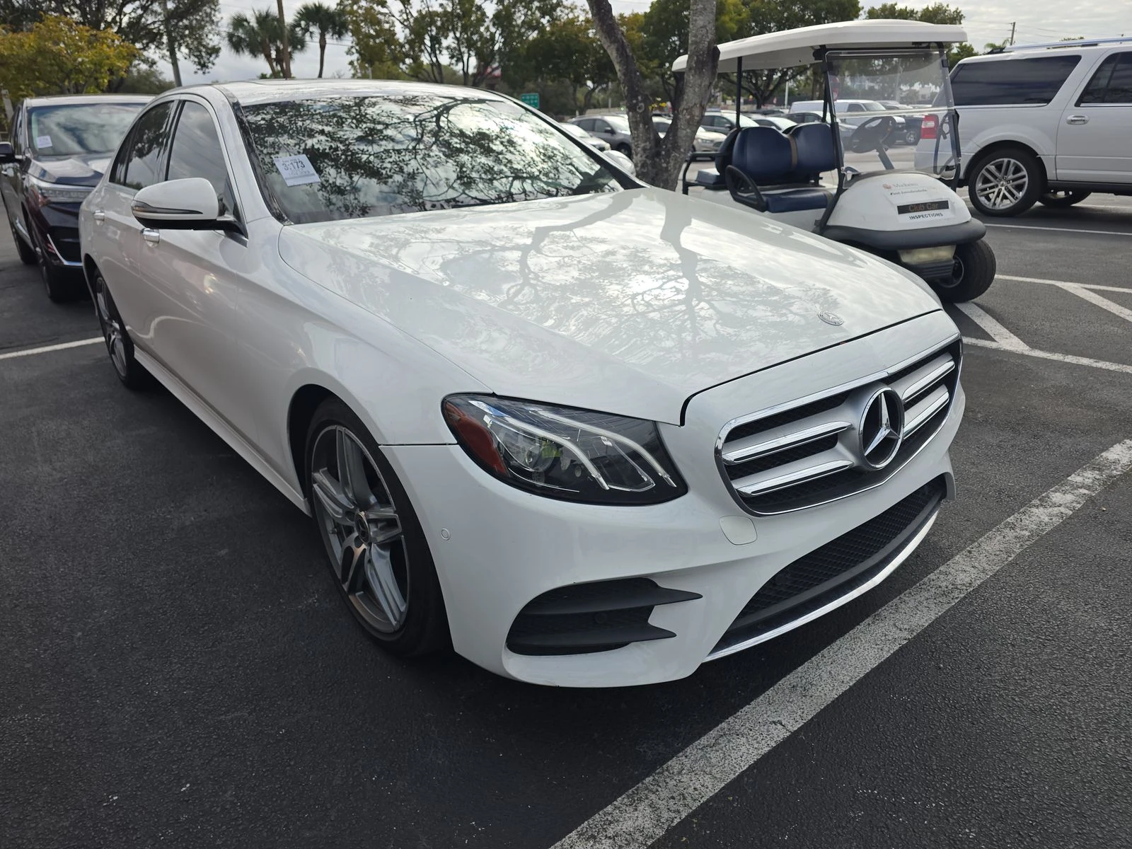 Mercedes-Benz E 300 AMG* PACK* 4MATIC* BURMESTER* ПОДГРЕВ* КАМЕРА* КЕЙ - изображение 3