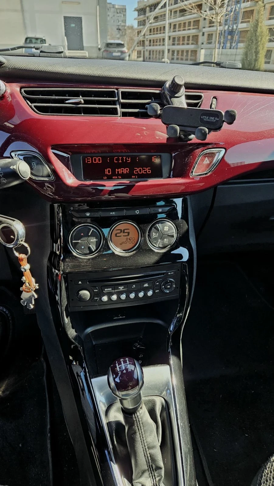 Citroen DS3, снимка 2 - Автомобили и джипове - 53804006