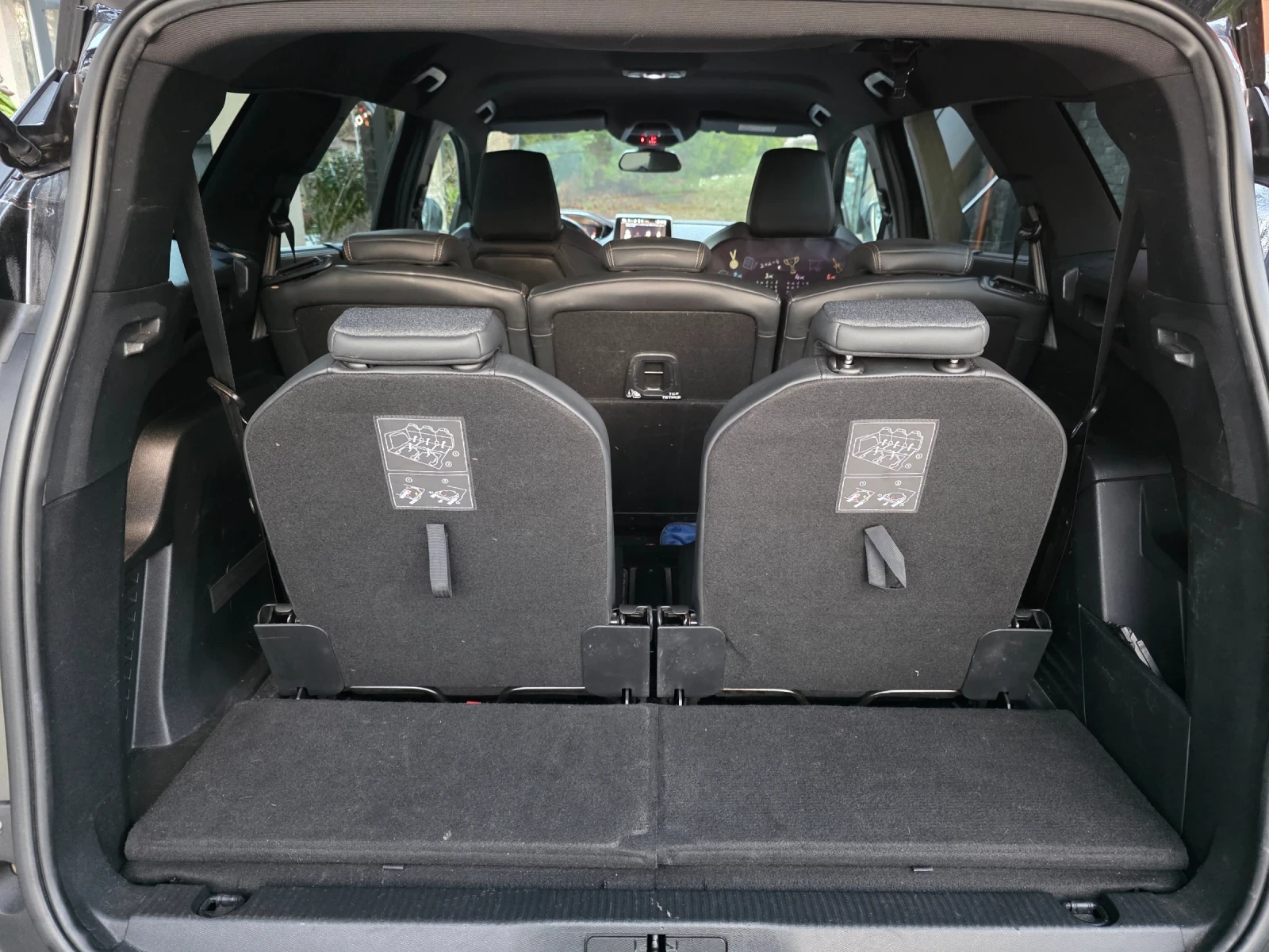 Peugeot 5008, снимка 10 - Автомобили и джипове - 53804128