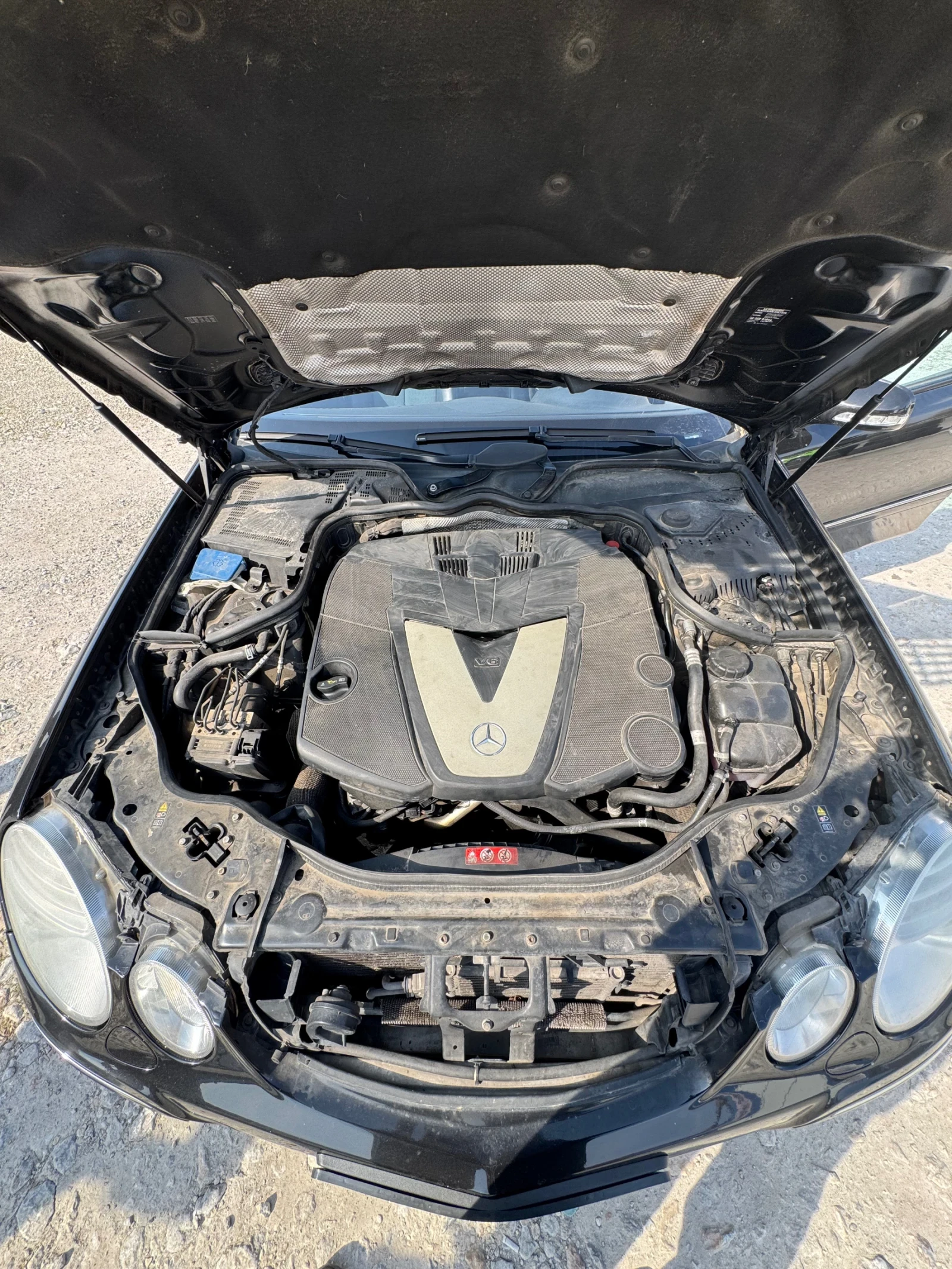 Mercedes-Benz E 280, снимка 16 - Автомобили и джипове - 53878480