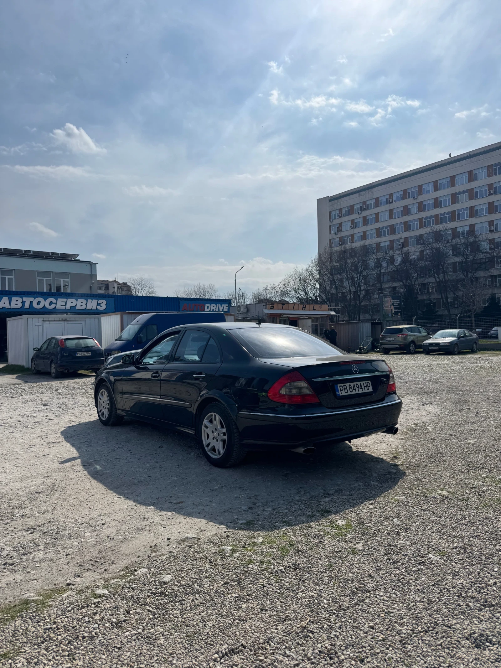 Mercedes-Benz E 280, снимка 7 - Автомобили и джипове - 53878480