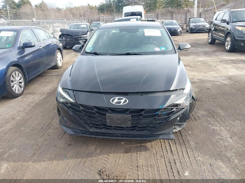 Hyundai Elantra 2.0L I-4 DOHC, VVT, 147HP Front Wheel Drive | Mobile.bg � ����������� 12