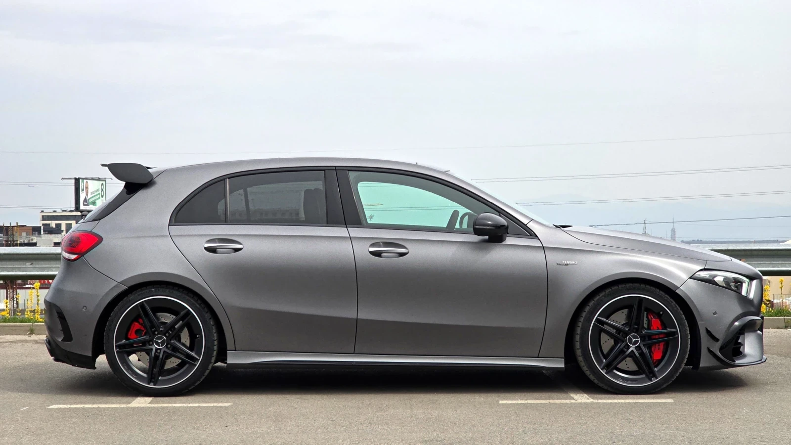 Mercedes-Benz A45 AMG S 4MATIC+ / 421HP / BUCKETSEATS / FULL, снимка 5 - Автомобили и джипове - 54208170