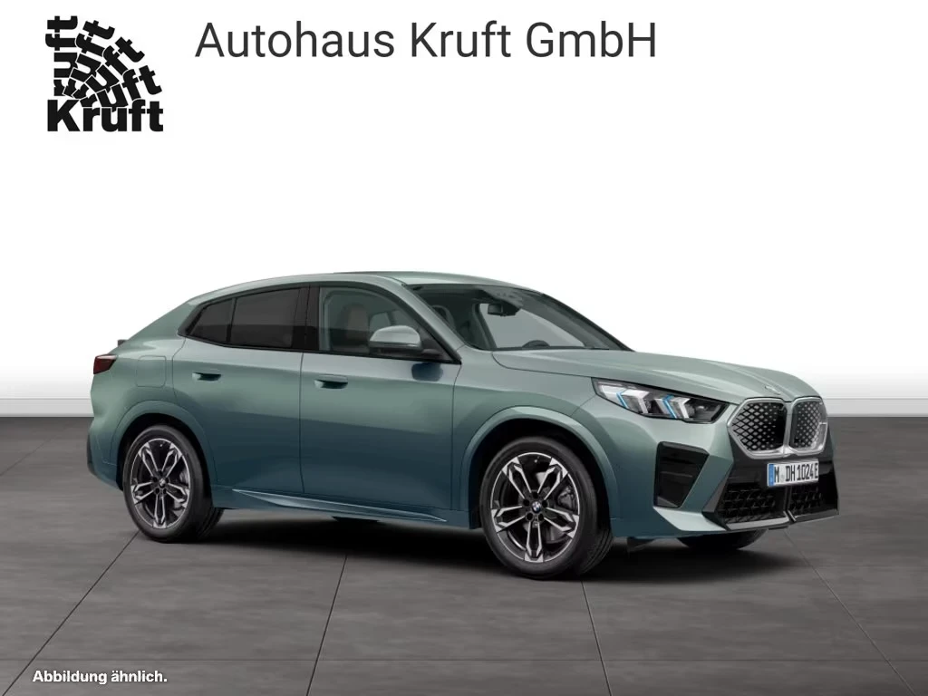 BMW iX2 xDrive 30 M-Sport Full options, снимка 3 - Автомобили и джипове - 54428324