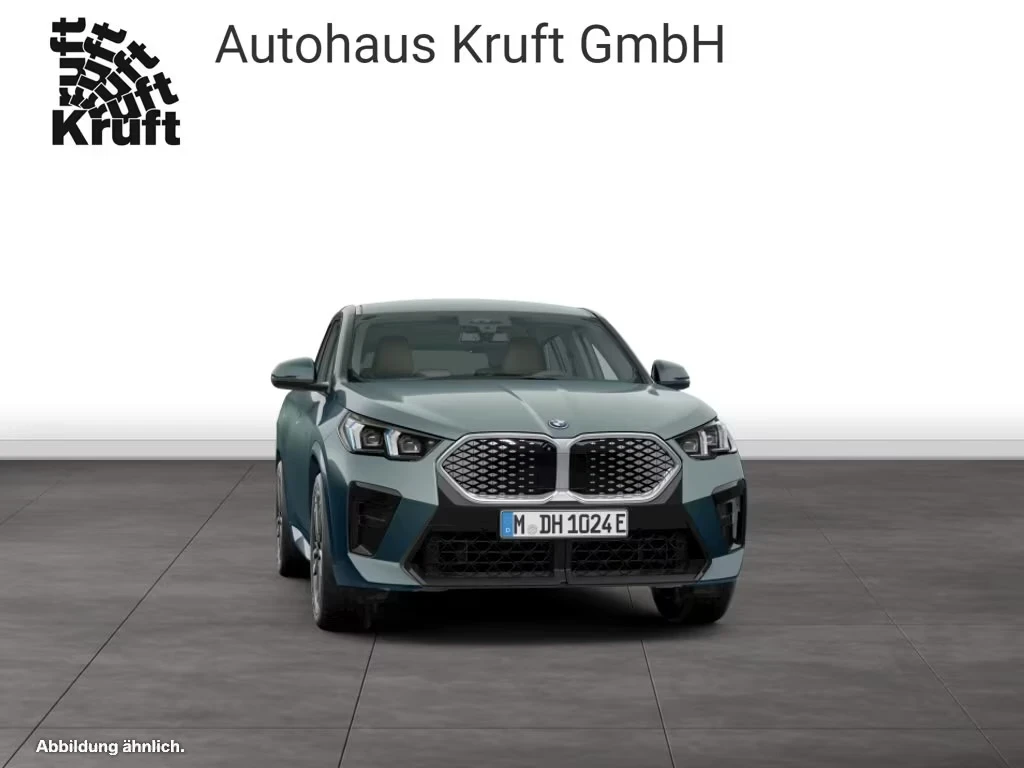 BMW iX2 xDrive 30 M-Sport Full options, снимка 2 - Автомобили и джипове - 54428324