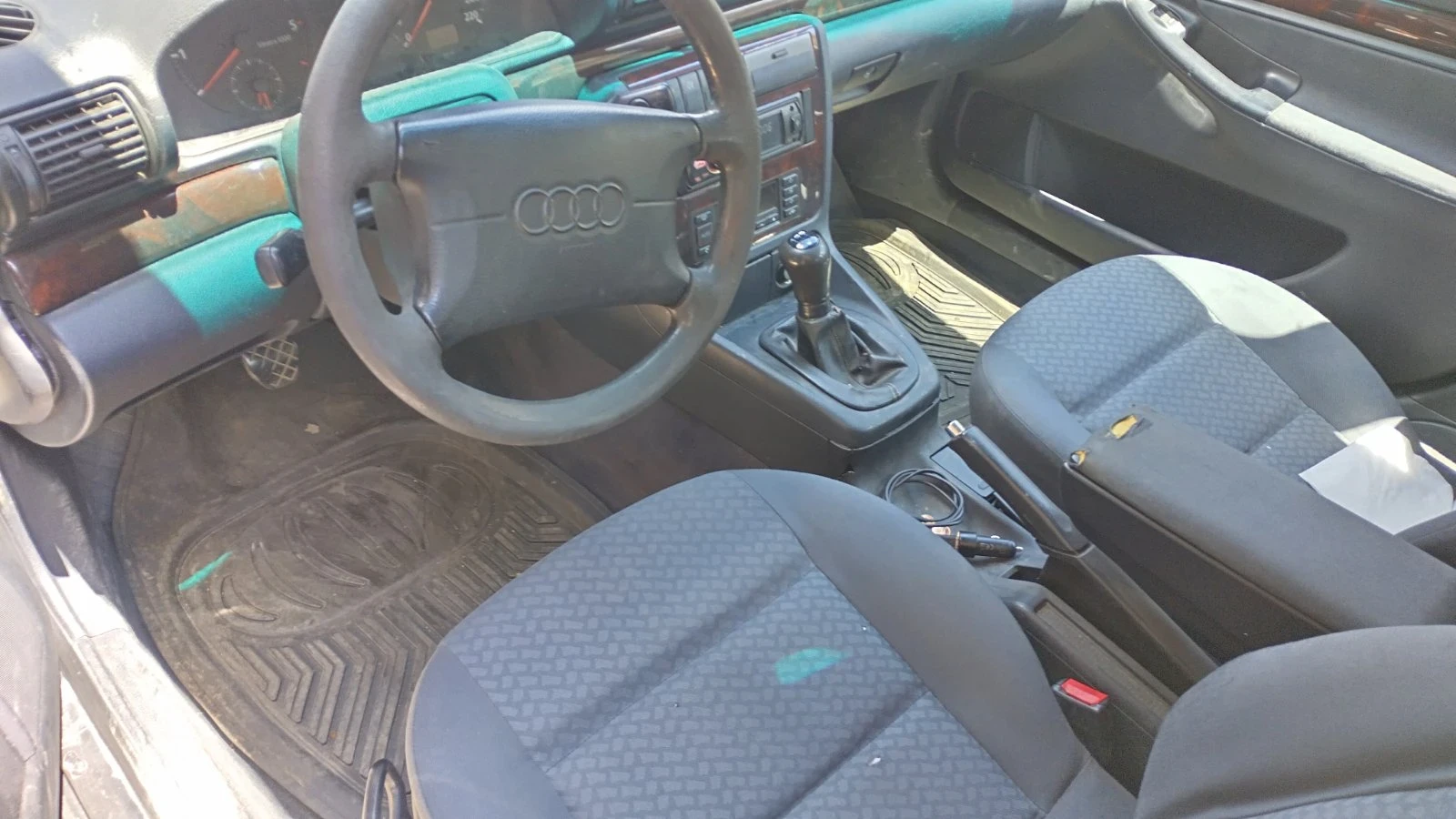 Audi A4 1.9TDI, снимка 5 - Автомобили и джипове - 54483901