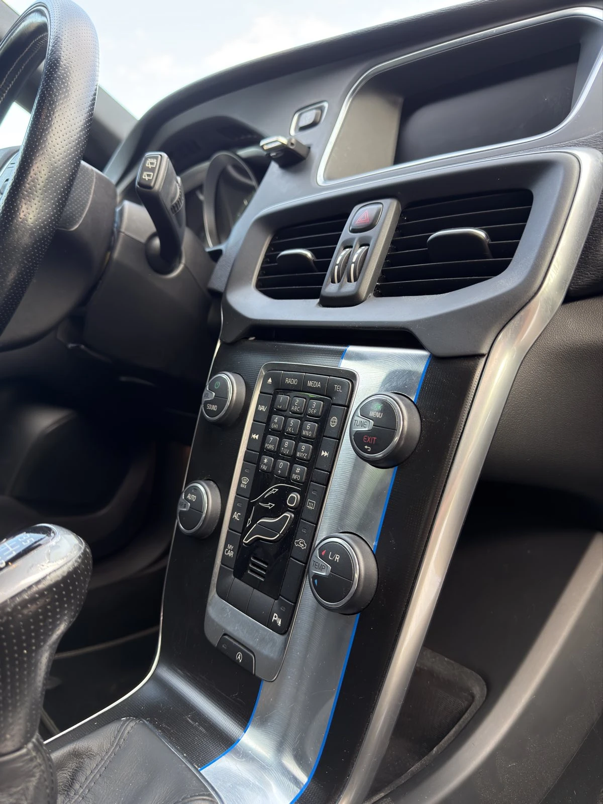 Volvo V40 2.0 R-Design | Mobile.bg � ����������� 9