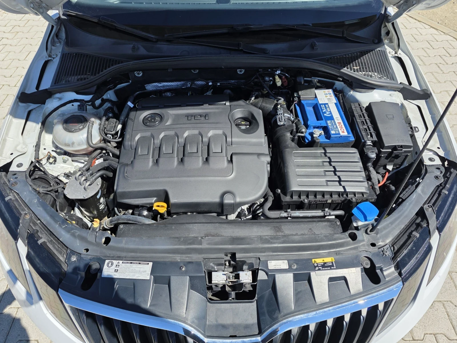Skoda Octavia 1.6TDi DSG NAVi Лизинг, снимка 15 - Автомобили и джипове - 54601048