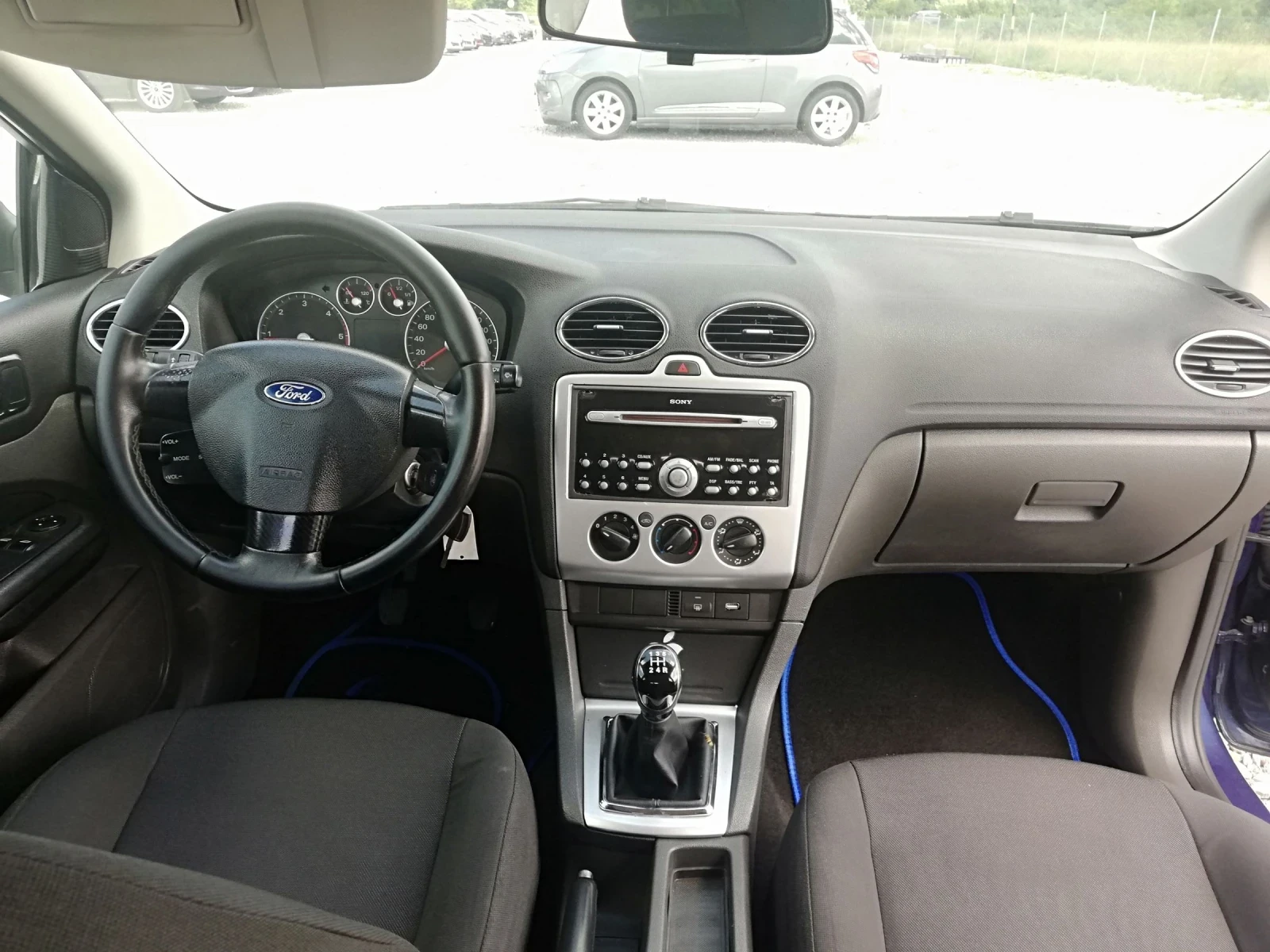 Ford Focus 1.8d kli itali, снимка 14 - Автомобили и джипове - 54843726