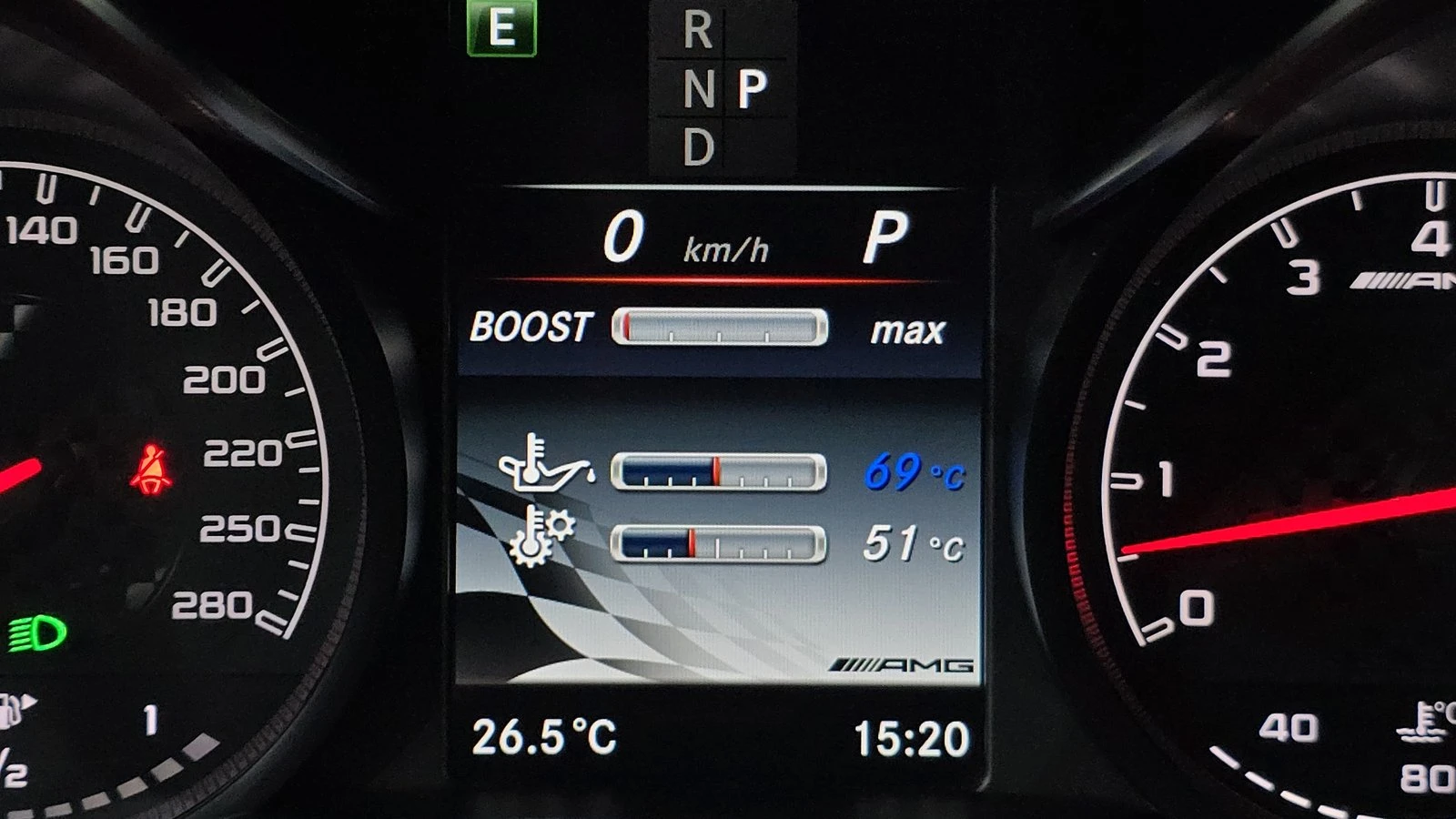 Mercedes-Benz C 43 AMG ЛЮК* HUD* KEYLESS* ЕЛ. БАГАЖНИК* КРАЙНА ЦЕНА, снимка 17 - Автомобили и джипове - 55271894