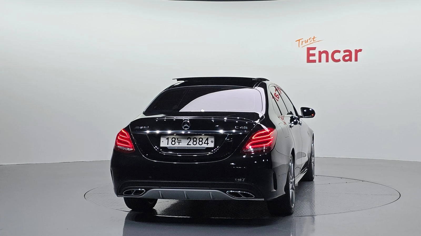 Mercedes-Benz C 43 AMG ЛЮК* HUD* KEYLESS* ЕЛ. БАГАЖНИК* КРАЙНА ЦЕНА, снимка 4 - Автомобили и джипове - 55271894