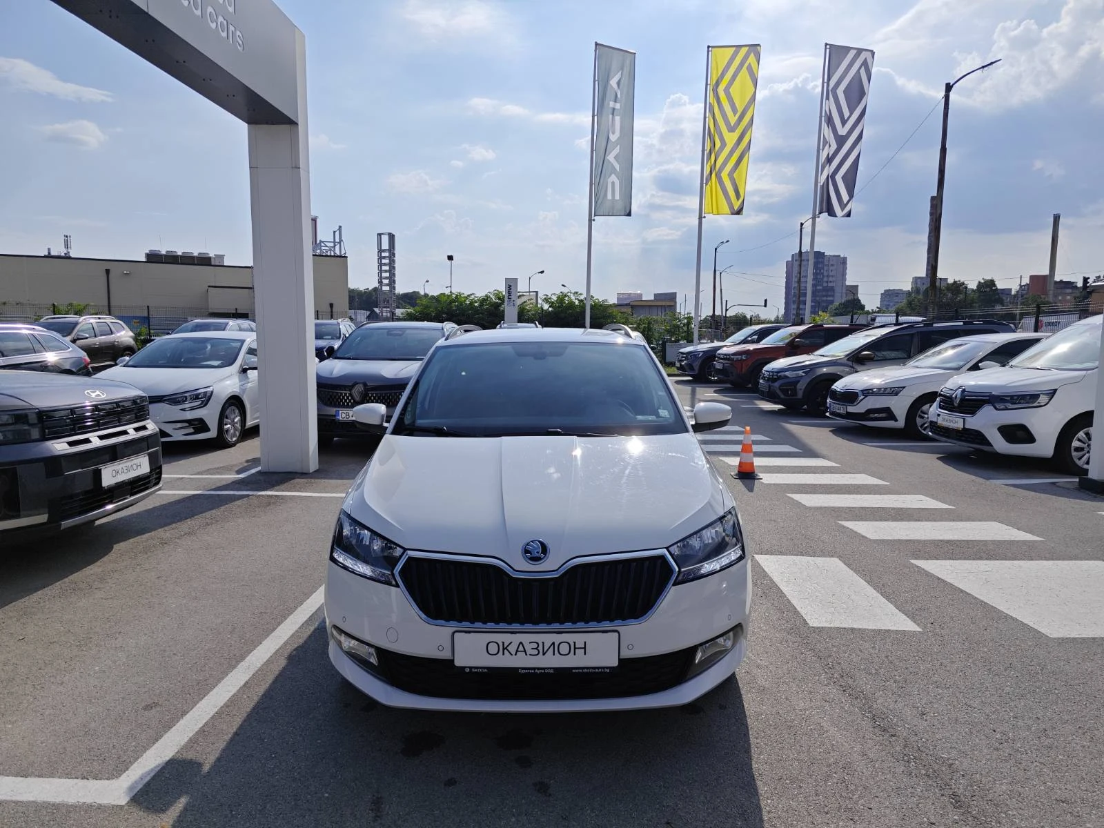 Skoda Fabia 1.0TSi/95k.c./Business/Automatic, снимка 2 - Автомобили и джипове - 55294360