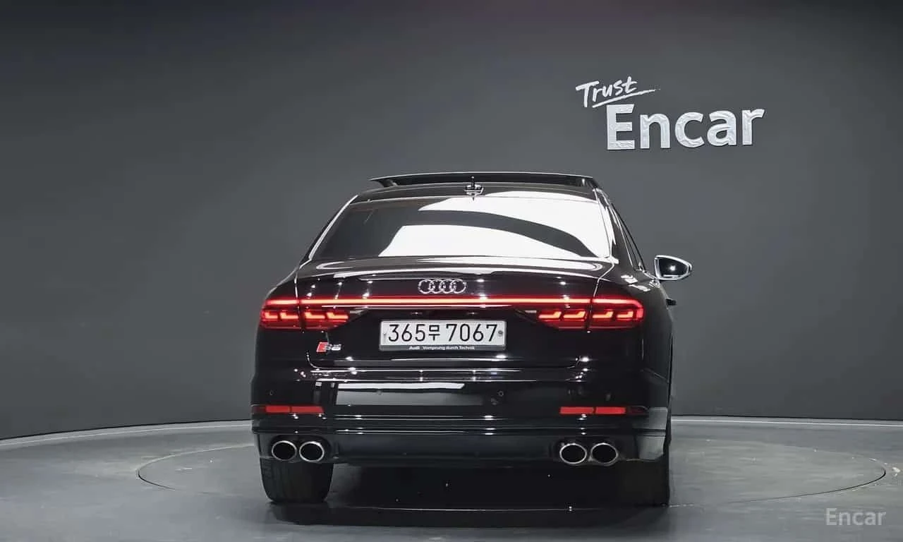 Audi S8 * 4.0 TFSI Quattro LWB * ЦЕНА ДО БГ, снимка 4 - Автомобили и джипове - 55629365