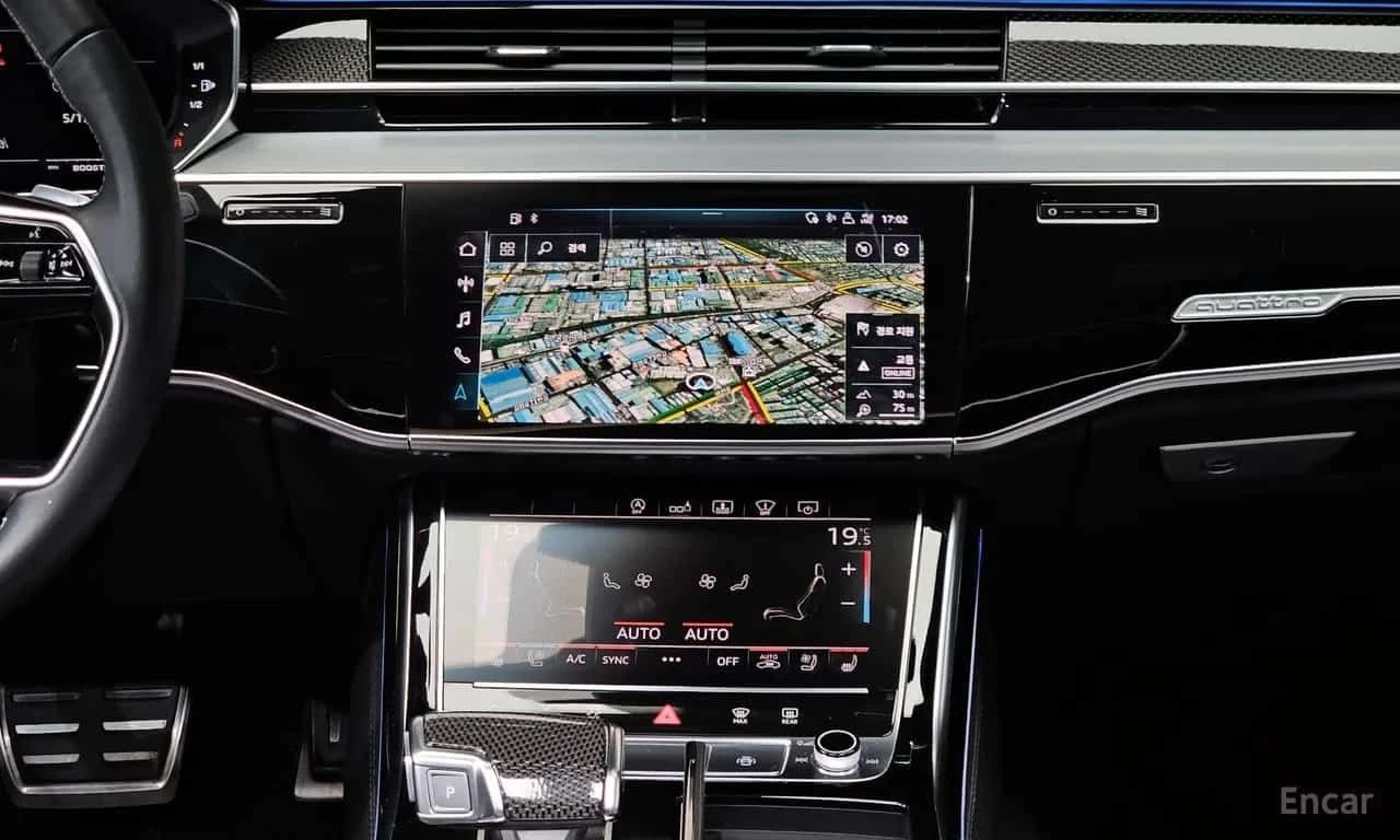 Audi S8 * 4.0 TFSI Quattro LWB * ЦЕНА ДО БГ, снимка 14 - Автомобили и джипове - 55629365
