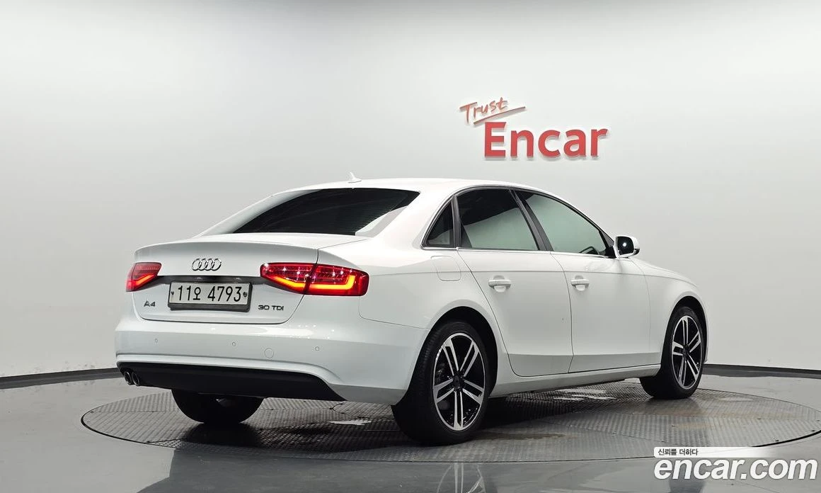 Audi A4 30 TDI B8