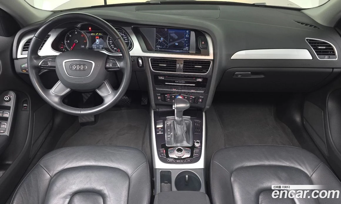 Audi A4 30 TDI B8, снимка 9 - Автомобили и джипове - 55676695