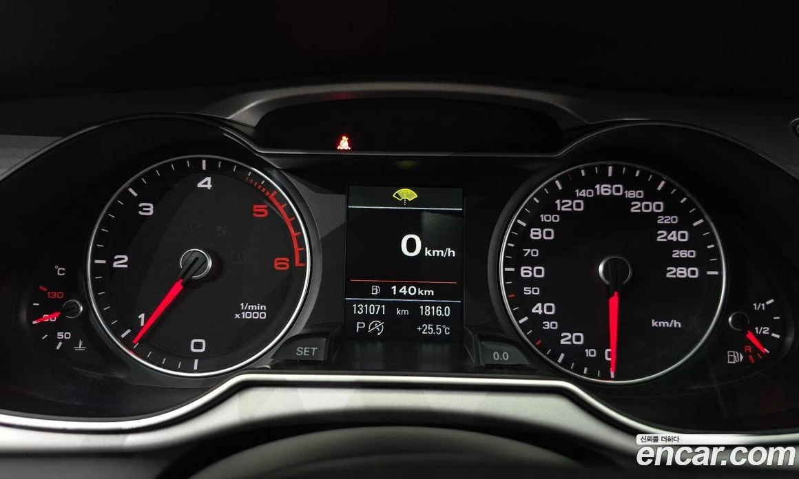 Audi A4 30 TDI B8, снимка 10 - Автомобили и джипове - 55676695