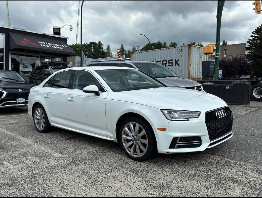 Audi A4 * Komfort * CARFAX * БЕЗ ПЪРВОНАЧАЛНА ВНОСКА, снимка 16 - Автомобили и джипове - 55884229