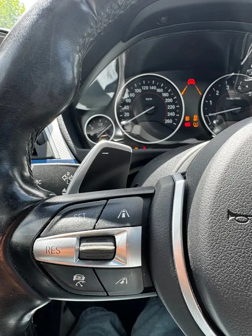 BMW 330 M-Sport * Plug-in* АвтоКредит* (ЦЕНА ДО БГ)* , снимка 11 - Автомобили и джипове - 55931661