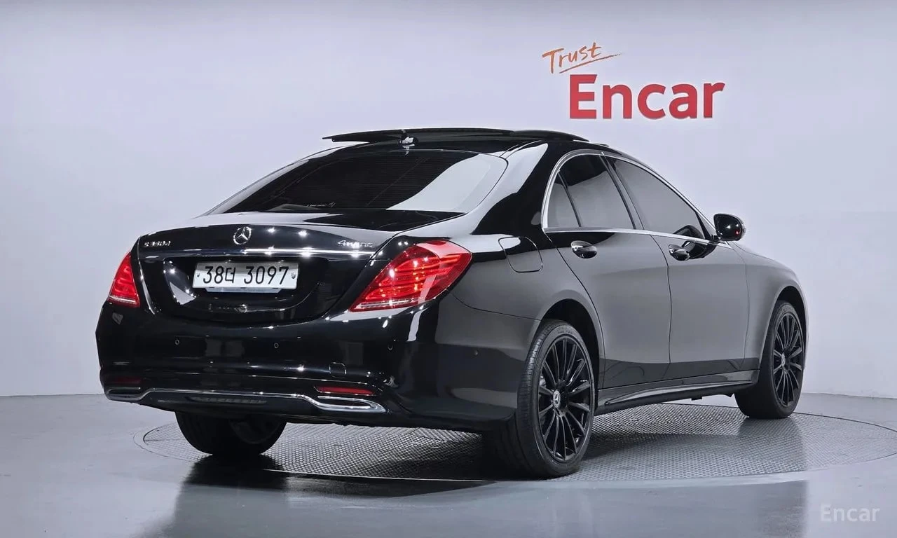 Mercedes-Benz S 350 d 4MATIC/ДИСТРОНИК/360/ХЕДЪП/ОБДУХ/МАСАЖИ/ПАНО/, снимка 2 - Автомобили и джипове - 56134680