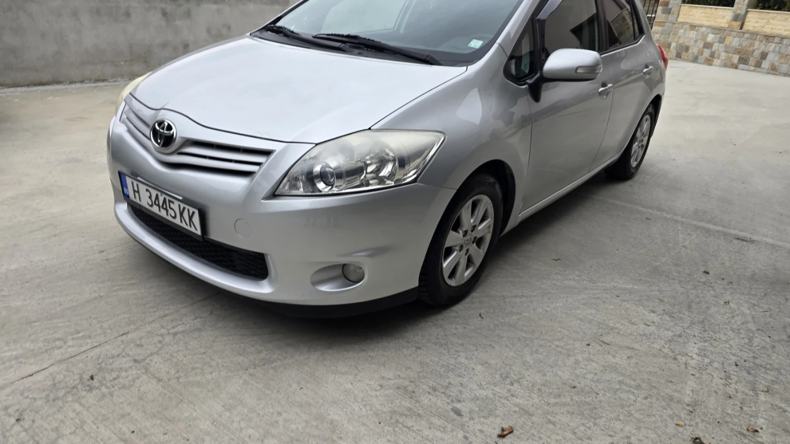 Toyota Auris 1.4d, снимка 4 - Автомобили и джипове - 56330714