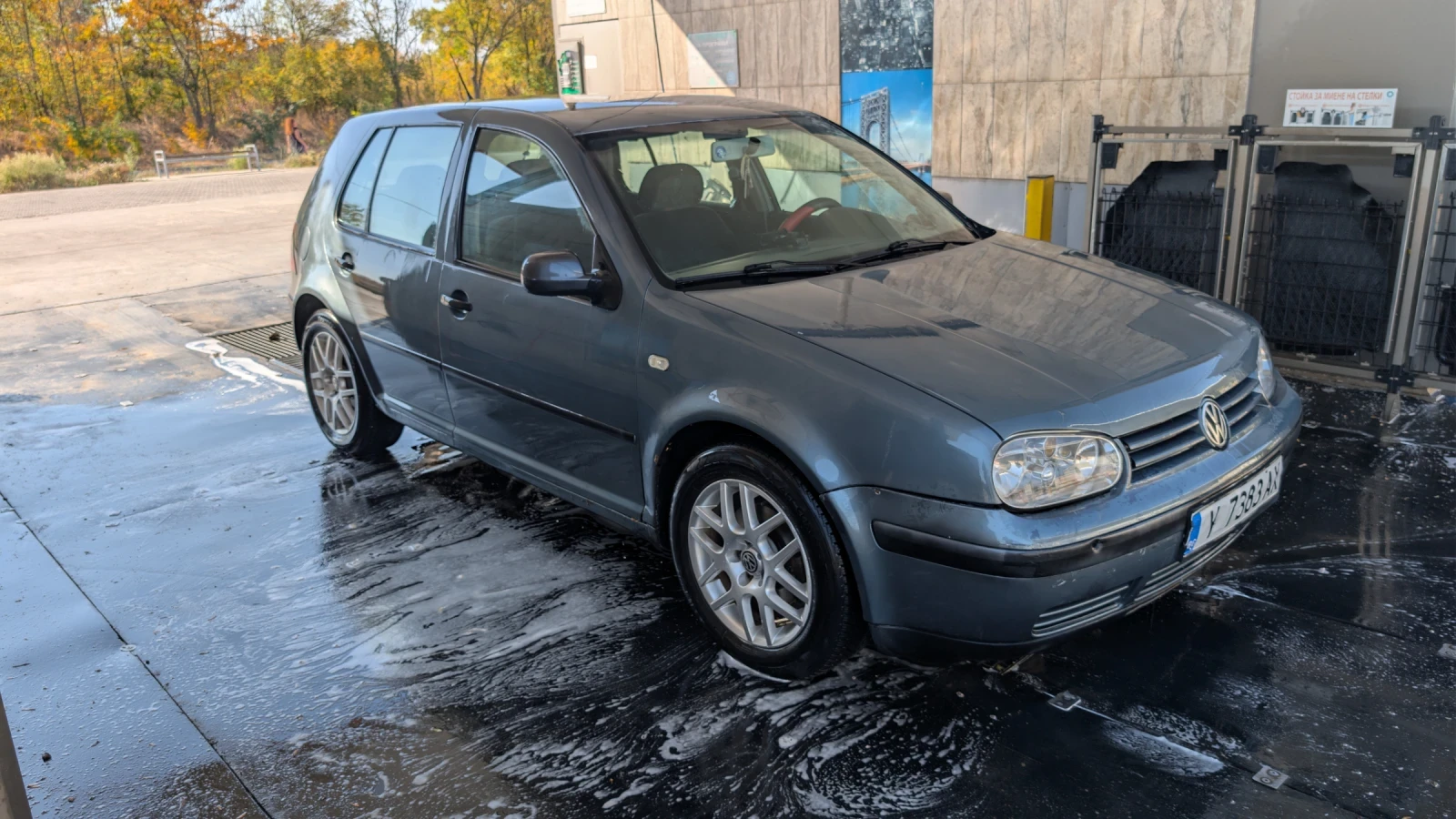 VW Golf, снимка 2 - Автомобили и джипове - 56538696