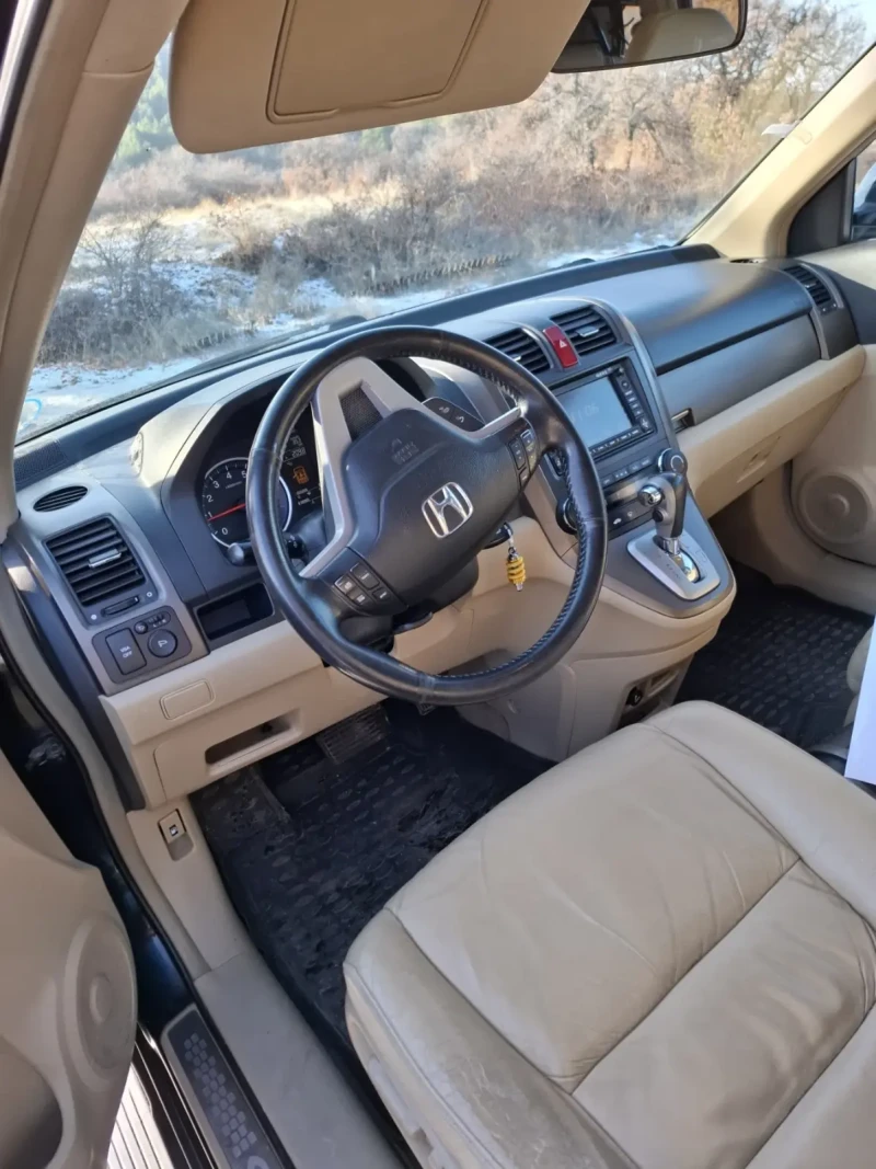 Honda Cr-v, снимка 14 - Автомобили и джипове - 48432857