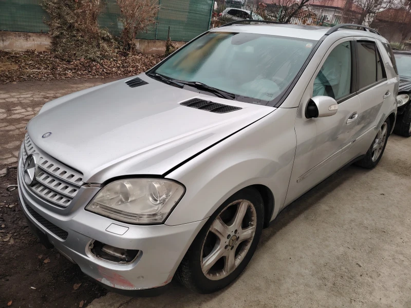 Mercedes-Benz ML 320, снимка 5 - Автомобили и джипове - 52256813