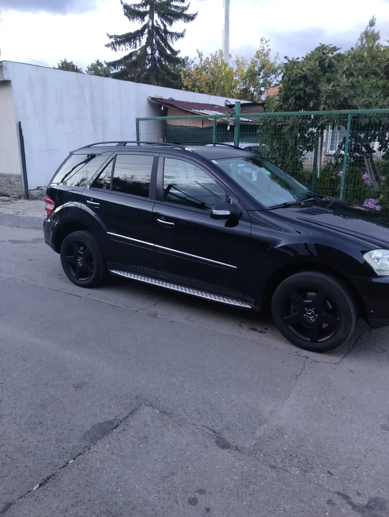 Mercedes-Benz ML 500, снимка 2 - Автомобили и джипове - 52021036