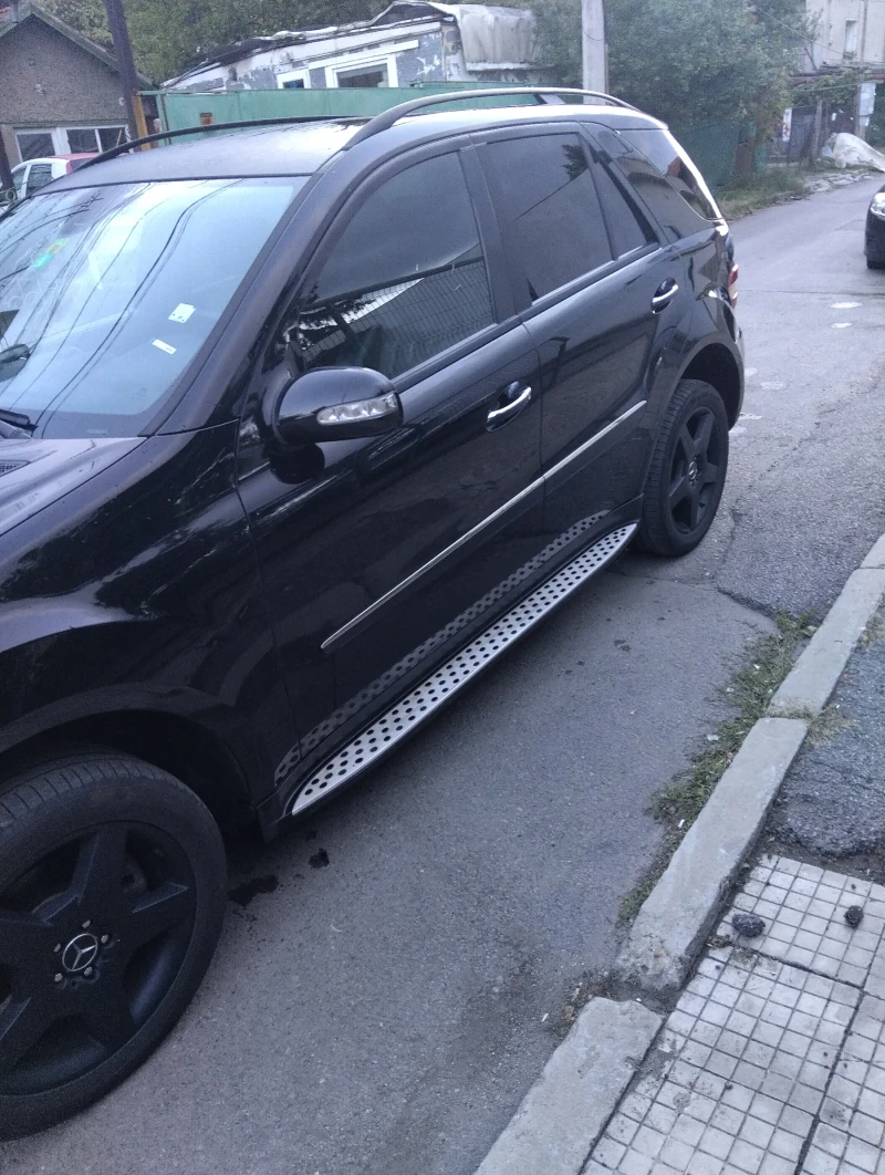 Mercedes-Benz ML 500, снимка 4 - Автомобили и джипове - 52021036