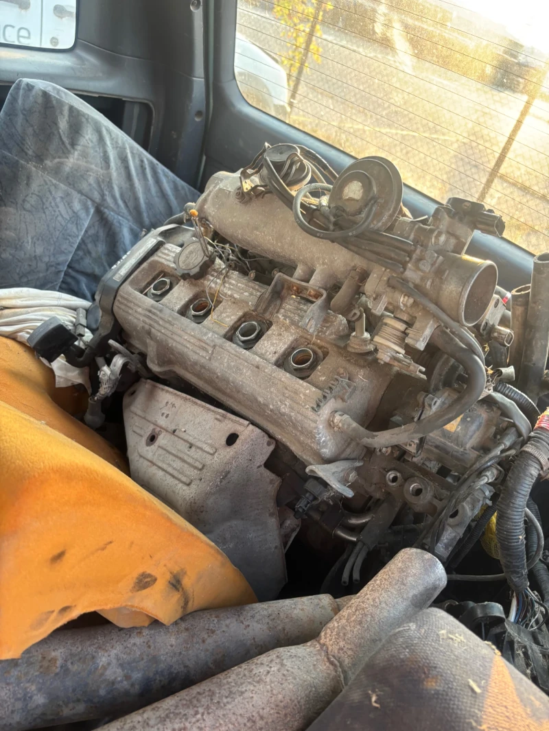 Toyota Rav4, снимка 4 - Автомобили и джипове - 53230195