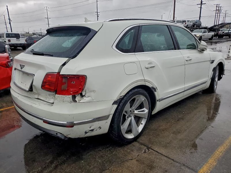 Bentley Bentayga 6.0L 12 All wheel drive, снимка 7 - Автомобили и джипове - 52939868