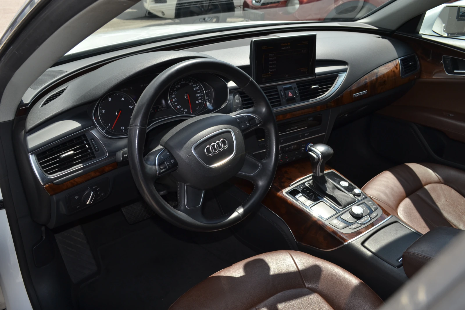 Audi A7 3.0TDI, снимка 10 - Автомобили и джипове - 50289980